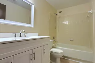1725 Van Dyke Dr, Charlotte, NC 28213 - Photo 25