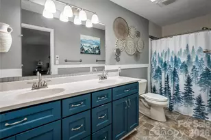 40 Meadow Dr, Etowah, NC 28742 - Photo 25