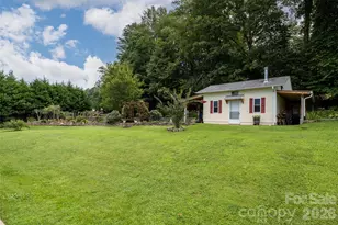 40 Meadow Dr, Etowah, NC 28742 - Photo 39