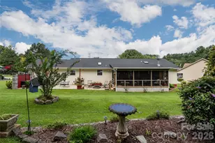 40 Meadow Dr, Etowah, NC 28742 - Photo 37