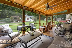 40 Meadow Dr, Etowah, NC 28742 - Photo 31