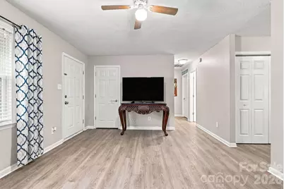 323 Avery Avenue, High Point, NC 27265 - Photo 11