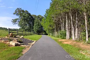 613 Perry Rd, Troutman, NC 28166 - Photo 3