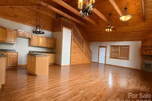 27 Apple Ln, Murphy, NC 28906 - Photo 7