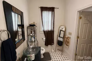 611 W Monroe St, Salisbury, NC 28144 - Photo 7