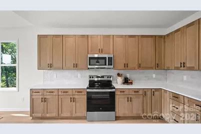 3800 Erskine Woods Drive, Bessemer City, NC 28016 - Photo 15
