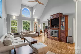 293 Bear Cliff Dr, Nebo, NC 28761 - Photo 7