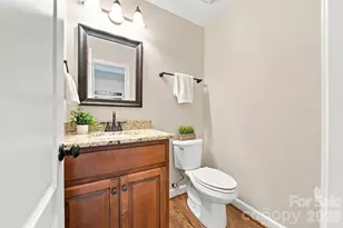 6011 Dockside Dr, Hickory, NC 28601 - Photo 27