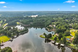 6011 Dockside Dr, Hickory, NC 28601 - Photo 43