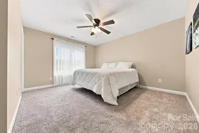 6011 Dockside Drive, Hickory, NC 28601 - Photo 25