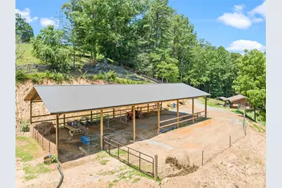 367 Robinson Road, Clyde, NC 28721 - Photo 17