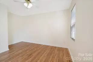 423 Mountain Quail Dr, Charlotte, NC 28216 - Photo 25