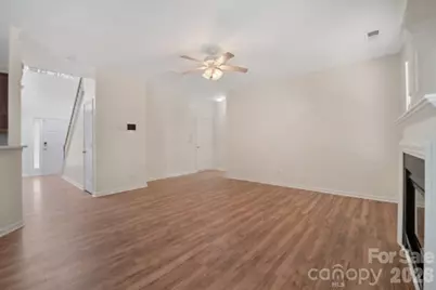 423 Mountain Quail Drive, Charlotte, NC 28216 - Photo 13