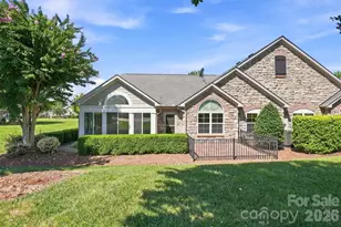 821 Ledgestone Ct, Tega Cay, SC 29708 - Photo 1
