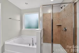 8224 Kelburn Ln, Charlotte, NC 28273 - Photo 17