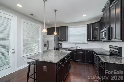424 Planters Way, Mount Holly, NC 28120 - Photo 9