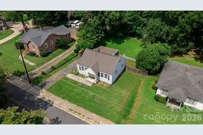 45 26th Avenue NE, Hickory, NC 28601 - Photo 17