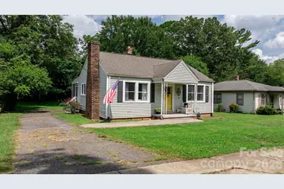 45 26th Avenue NE, Hickory, NC 28601 - Photo 3