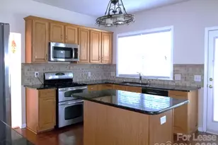 11120 Maplehurst Dr, Charlotte, NC 28277 - Photo 5