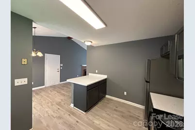 11111 Meadow Bank Lane, Charlotte, NC 28262 - Photo 7