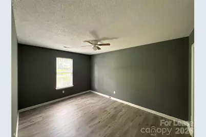 11111 Meadow Bank Lane, Charlotte, NC 28262 - Photo 13