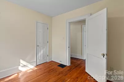 2101 Kenilworth Avenue, Charlotte, NC 28203 - Photo 15