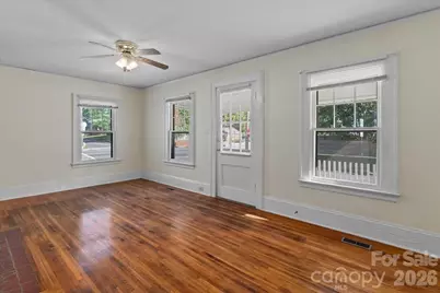 2101 Kenilworth Avenue, Charlotte, NC 28203 - Photo 5