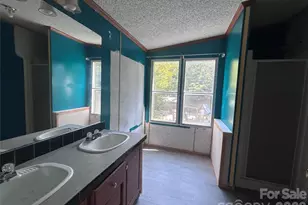 3421 & 3423 Rector Corner Rd, Marshall, NC 28753 - Photo 25