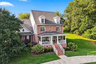 1221 Willow Creek Dr, Newton, NC 28658 - Photo 1