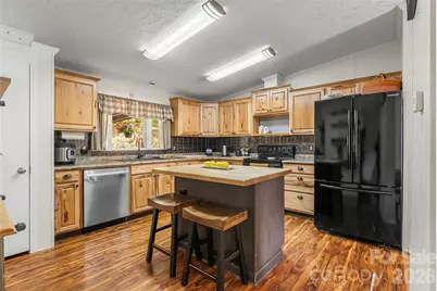245 Merry Way, Clyde, NC 28721 - Photo 3