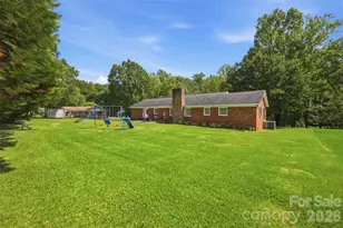 815 Lakeside Cir, Lancaster, SC 29720 - Photo 25