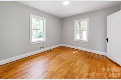 113 Falls Street, Morganton, NC 28655 - Photo 13