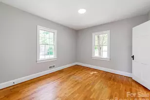 113 Falls St, Morganton, NC 28655 - Photo 13