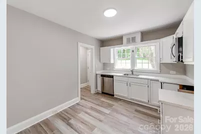 113 Falls Street, Morganton, NC 28655 - Photo 9