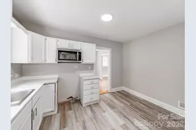 113 Falls Street, Morganton, NC 28655 - Photo 11