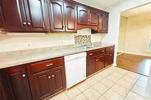 4948 Sardis Rd, Charlotte, NC 28270 - Photo 13