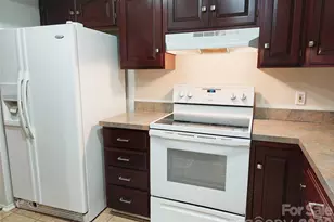 4948 Sardis Rd, Charlotte, NC 28270 - Photo 11