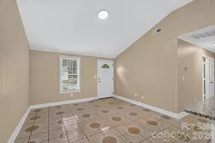 407 S Trenton St, Gastonia, NC 28052 - Photo 3
