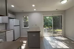 11586 Briddle Hall Ct, Charlotte, NC 28214 - Photo 7