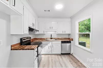 9933 Starwood Drive, Charlotte, NC 28215 - Photo 21