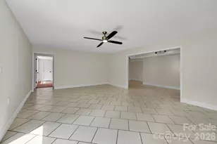 157 Scarlett Ridge Dr, Marshall, NC 28753 - Photo 37