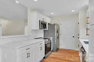 157 Scarlett Ridge Dr, Marshall, NC 28753 - Photo 13