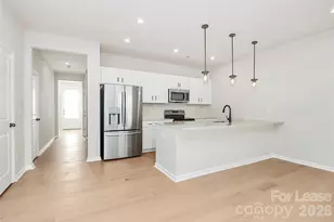 2153 Endeavor Run, Charlotte, NC 28269 - Photo 5
