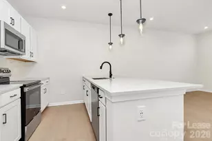 2153 Endeavor Run, Charlotte, NC 28269 - Photo 3
