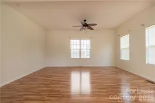 108 Lookout Point Pl, Mooresville, NC 28115 - Photo 23