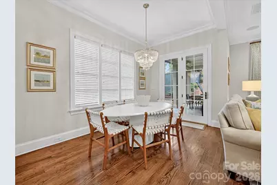 3025 Hanson Drive, Charlotte, NC 28207 - Photo 11