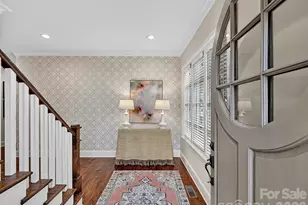 3025 Hanson Dr, Charlotte, NC 28207 - Photo 3