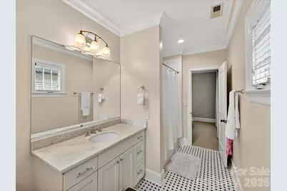 3025 Hanson Drive, Charlotte, NC 28207 - Photo 35
