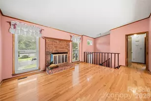 1810 Oak Hollow Rd, Gastonia, NC 28054 - Photo 5