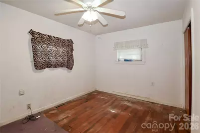 628 N Kelly Street, Statesville, NC 28677 - Photo 15
